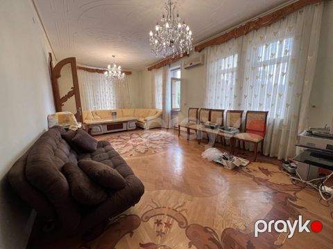 İcarəyə verilir 5 otaqlı həyət evi/bağ evi 200 m²