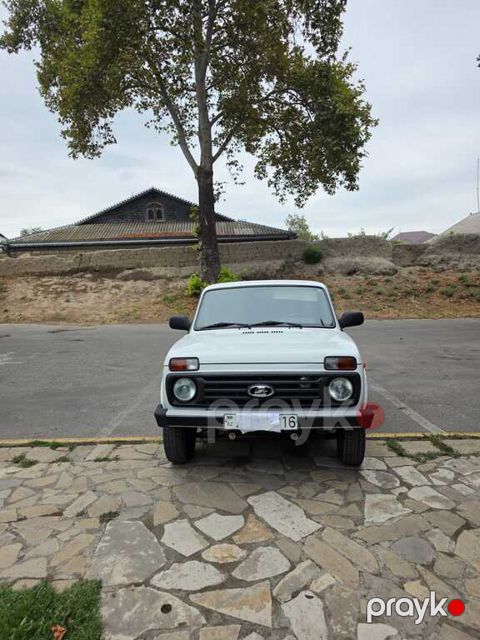 Lada (VAZ) Niva, 1.7 L, 2018 il, 110 000 km