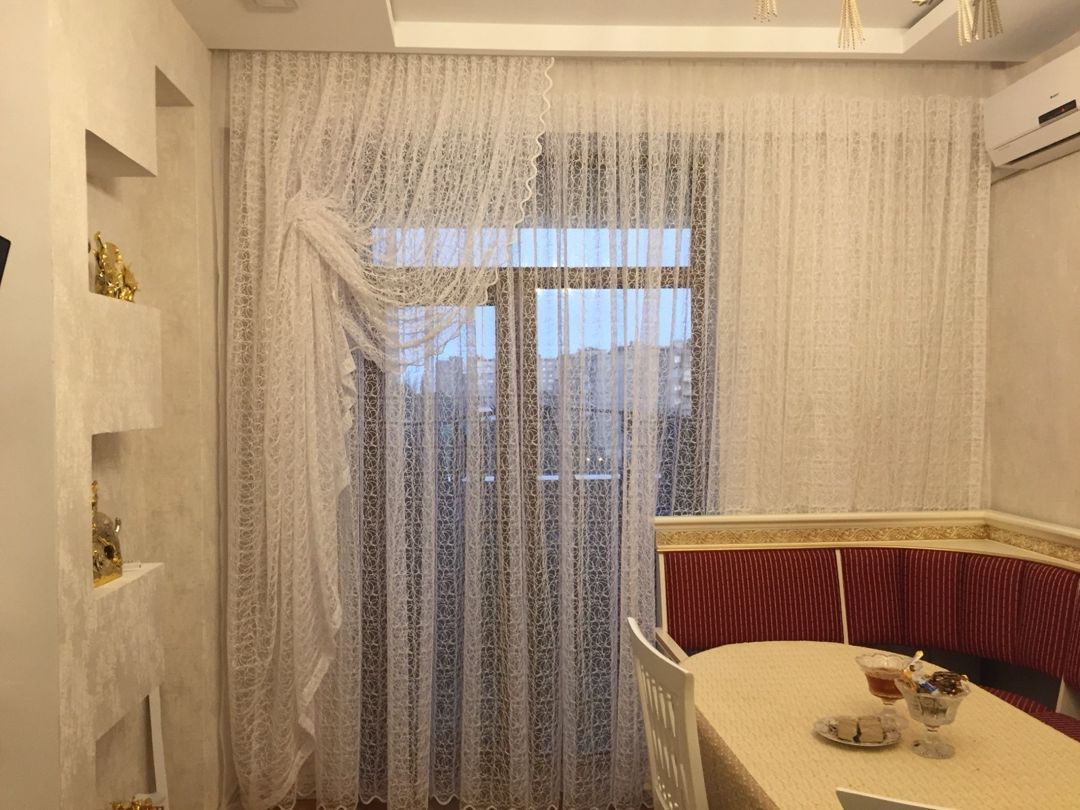 Pərdələr — Yastıqlar, Bakı (2)