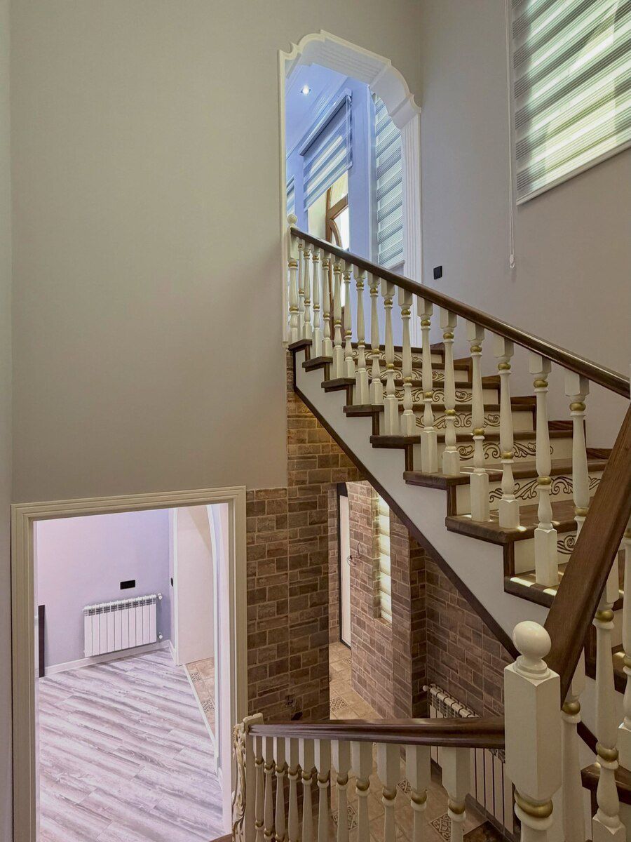 Satılır 6 otaqlı həyət evi/bağ evi 200 m² — Ev, villa, Bakı (8)
