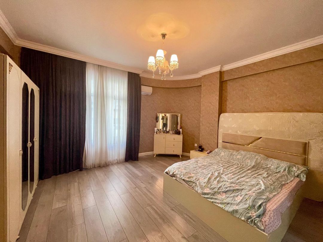 İcarəyə verilir 3 otaqlı yeni tikili 140 m² — Mənzil, Bakı (7)