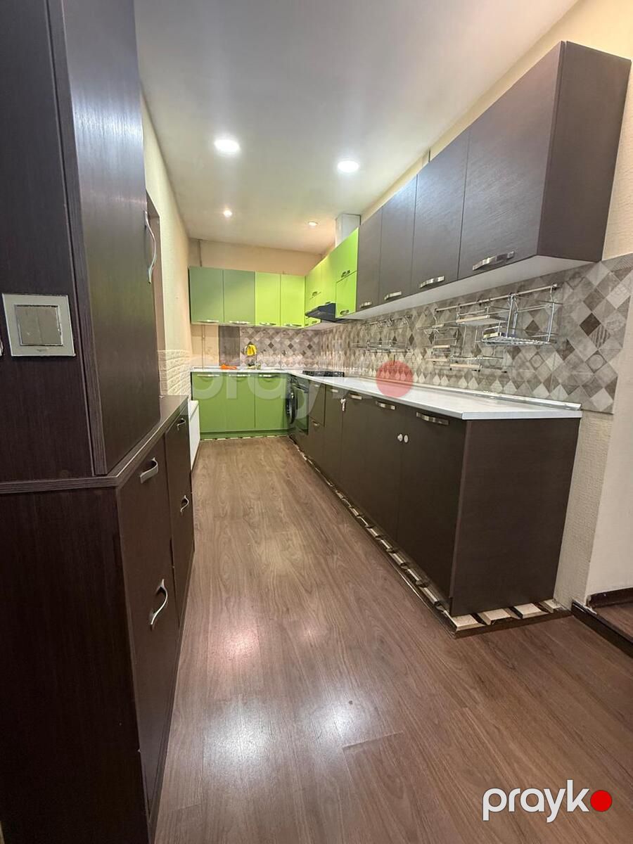 İcarəyə verilir 4 otaqlı köhnə tikili 120 m² — Mənzil, Bakı (6)