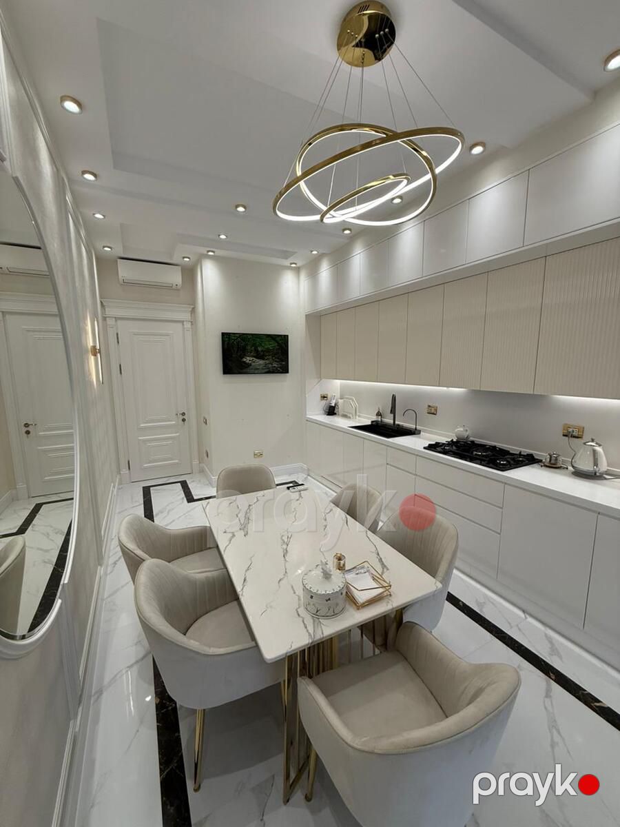 Satılır 4 otaqlı yeni tikili 185 m² — Mənzil, Bakı (8)