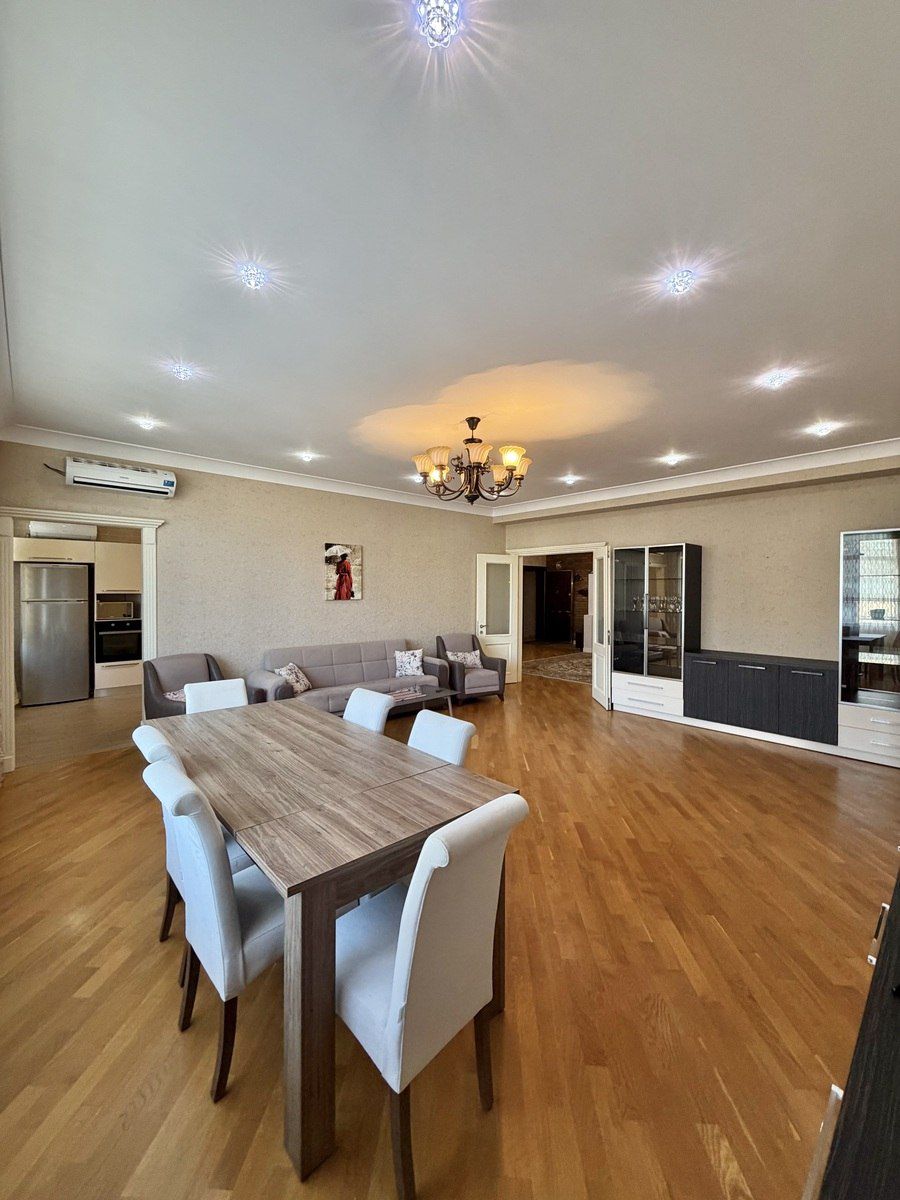 Satılır 3 otaqlı yeni tikili 170 m² — Mənzil, Bakı (5)