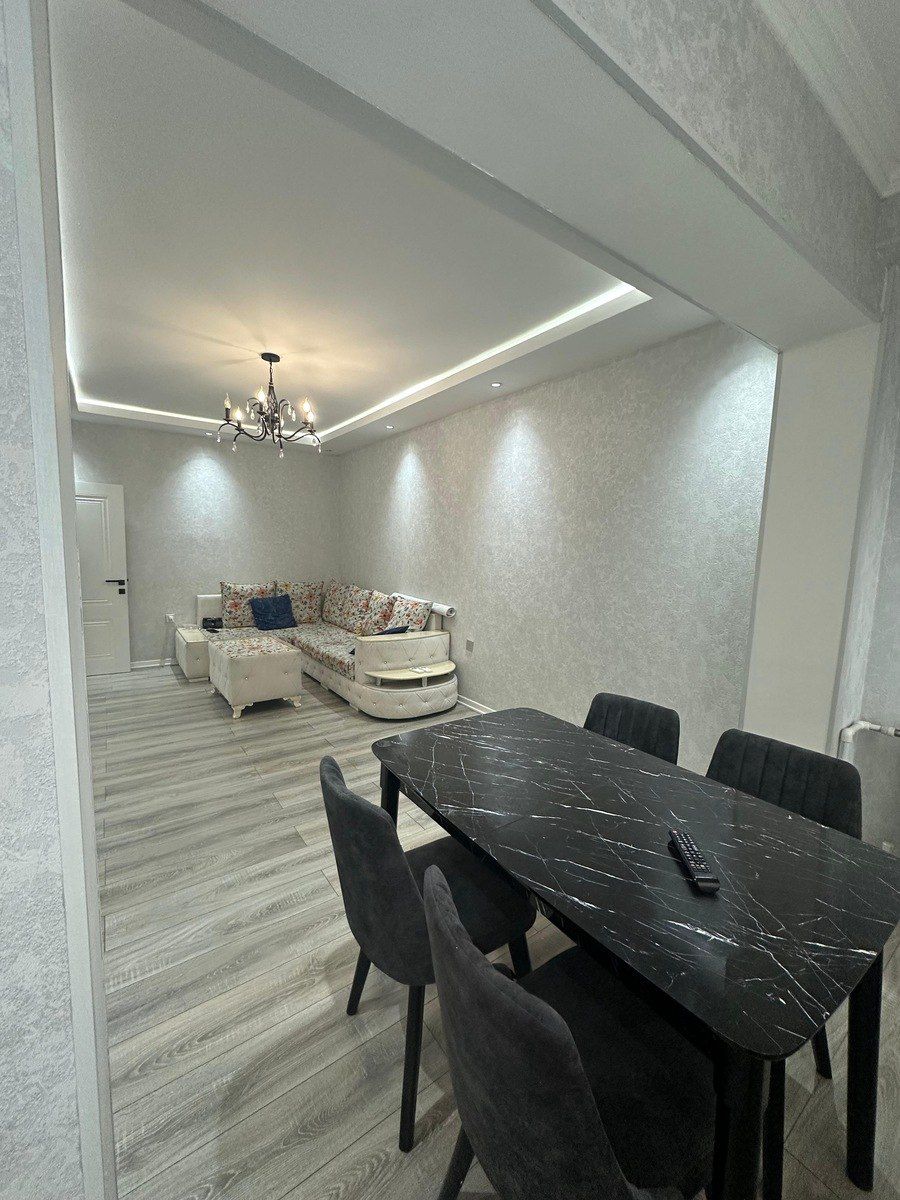 İcarəyə verilir 2 otaqlı köhnə tikili 65 m² — Mənzil, Bakı (4)