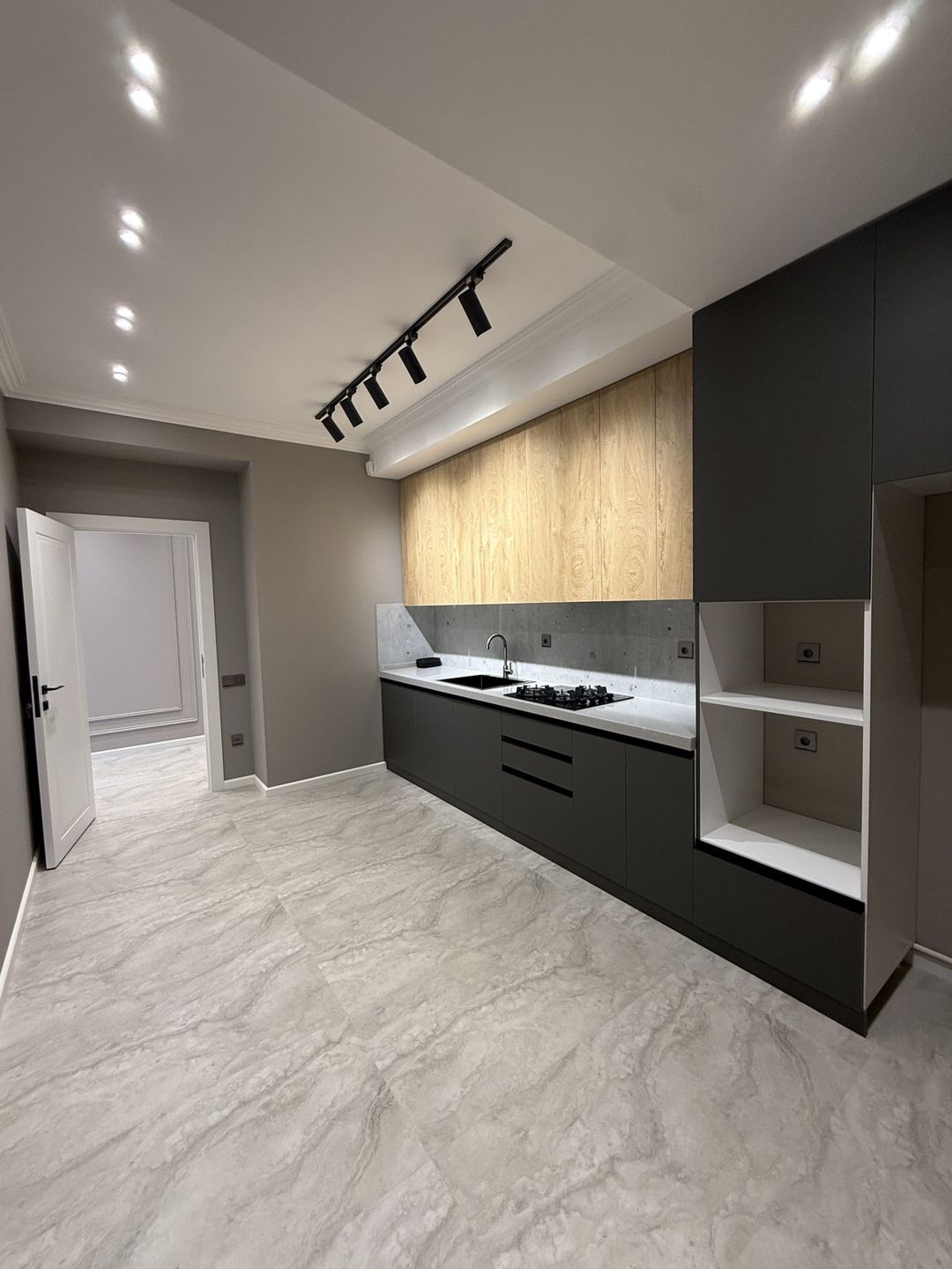 Satılır 2 otaqlı yeni tikili 77 m² — Mənzil, Bakı (8)