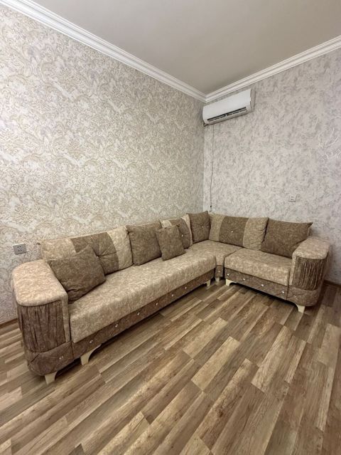 evdən çıxmalıdır‼ künc divan. Satılır 350 azn. Real alıcıya — Bakı