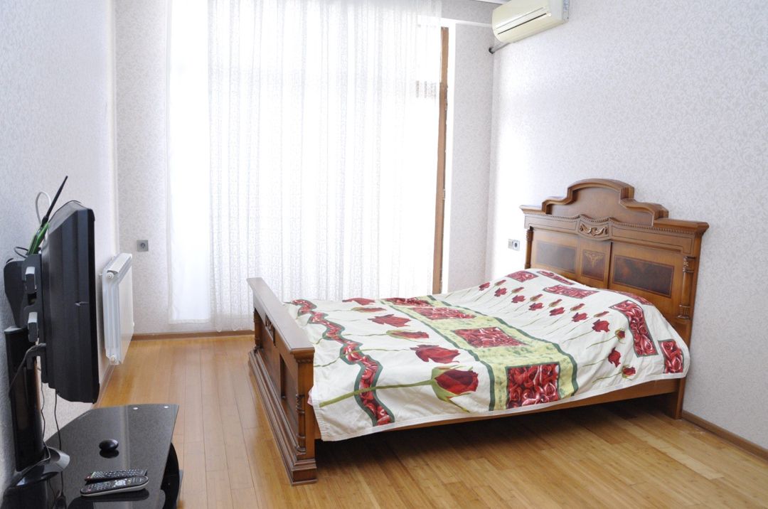 Satılır 4 otaqlı yeni tikili 192 m² — Mənzil, Bakı (11)