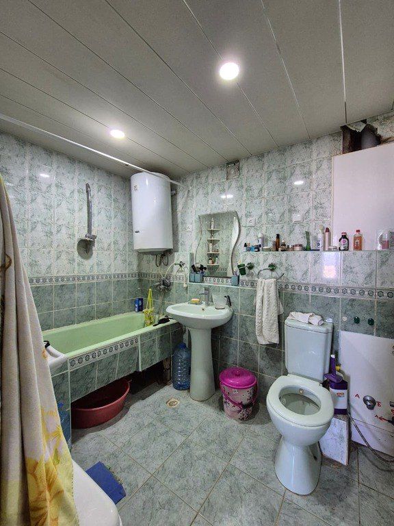 Satılır 2 otaqlı köhnə tikili 60 m² — Mənzil, Bakı (4)