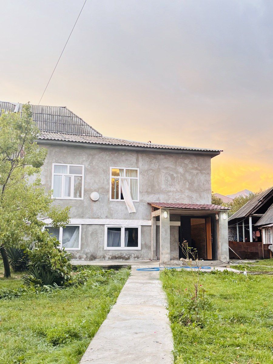 Satılır 3 otaqlı həyət evi/bağ evi 110 m² — Ev, villa, Qəbələ