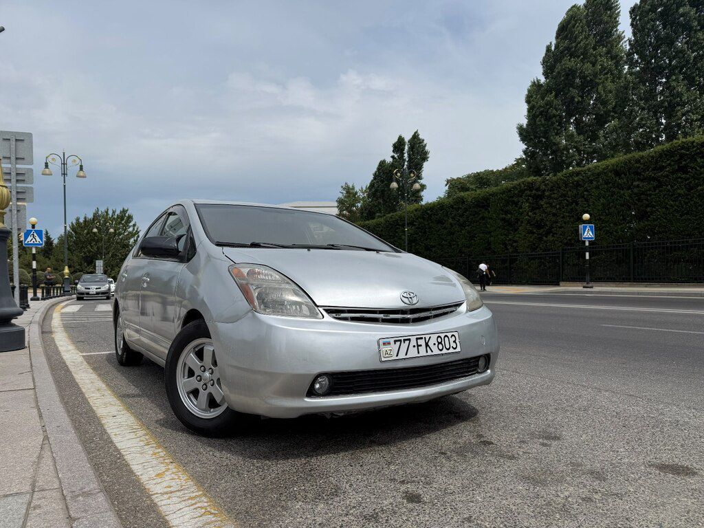 Toyota Prius, 1.5 L, 1.3 kWh, 2008 il, 278 000 km — Avtomobillər, Bakı