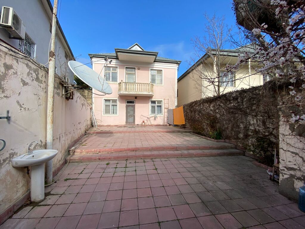 Satılır 4 otaqlı həyət evi/bağ evi 140 m² — Ev, villa, Bakı (3)