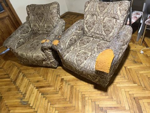 Klassik naxışlı yumşaq mebel dəsti - Tərkib: 3 yerlik divan + 2 ədəd — Bakı