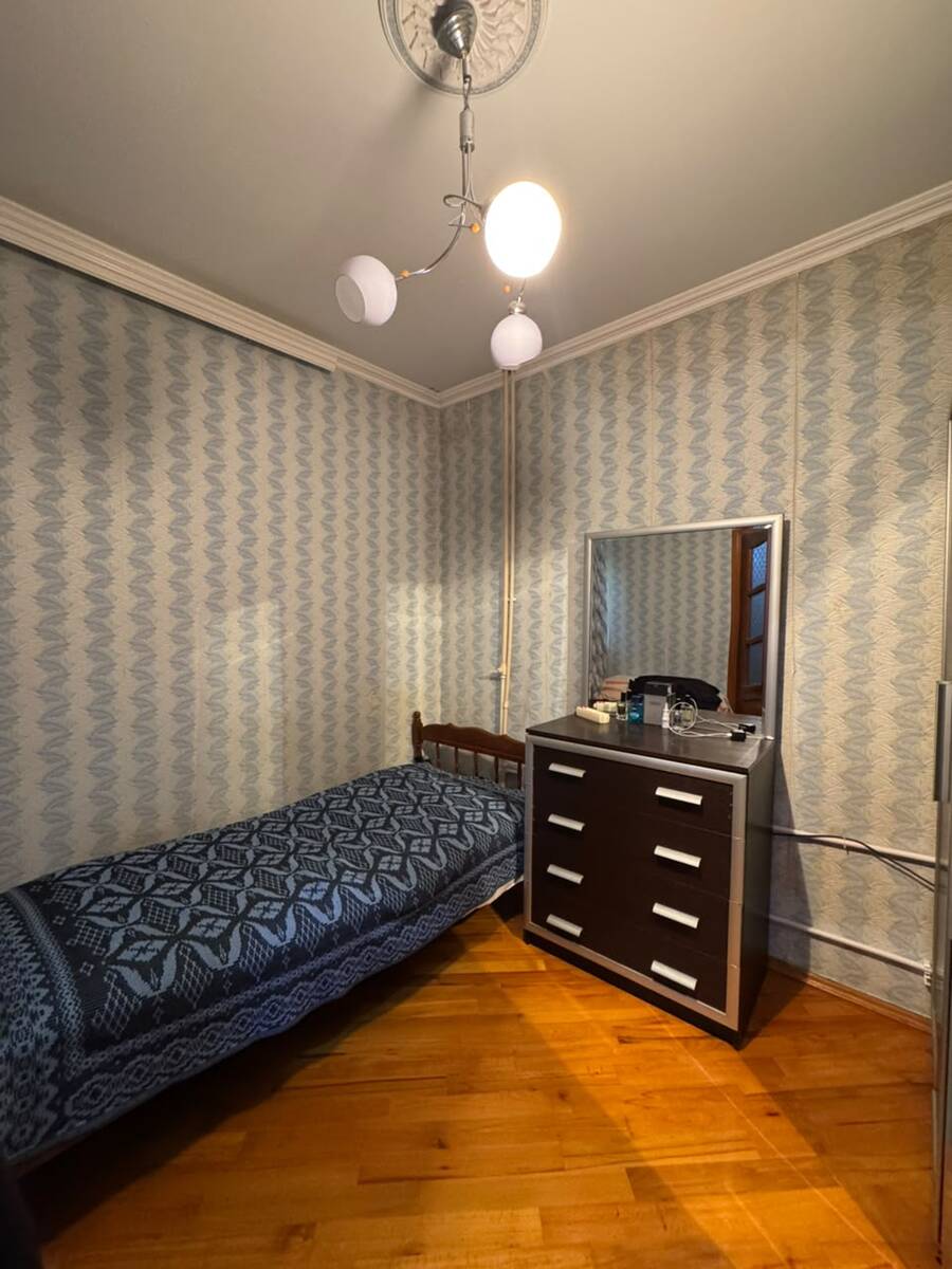 Satılır 4 otaqlı köhnə tikili 110 m² — Mənzil, Bakı (11)
