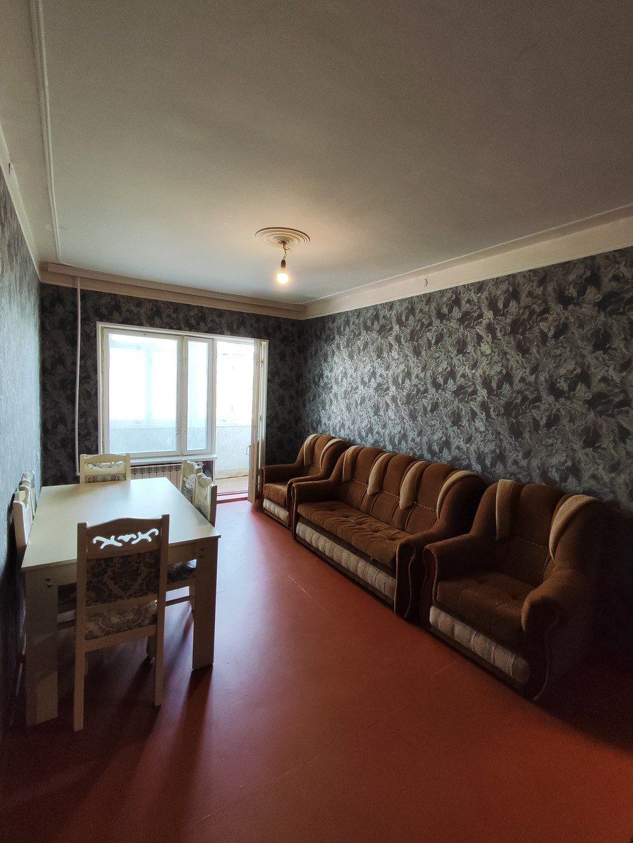 İcarəyə verilir 4 otaqlı köhnə tikili 120 m² — Mənzil, Bakı