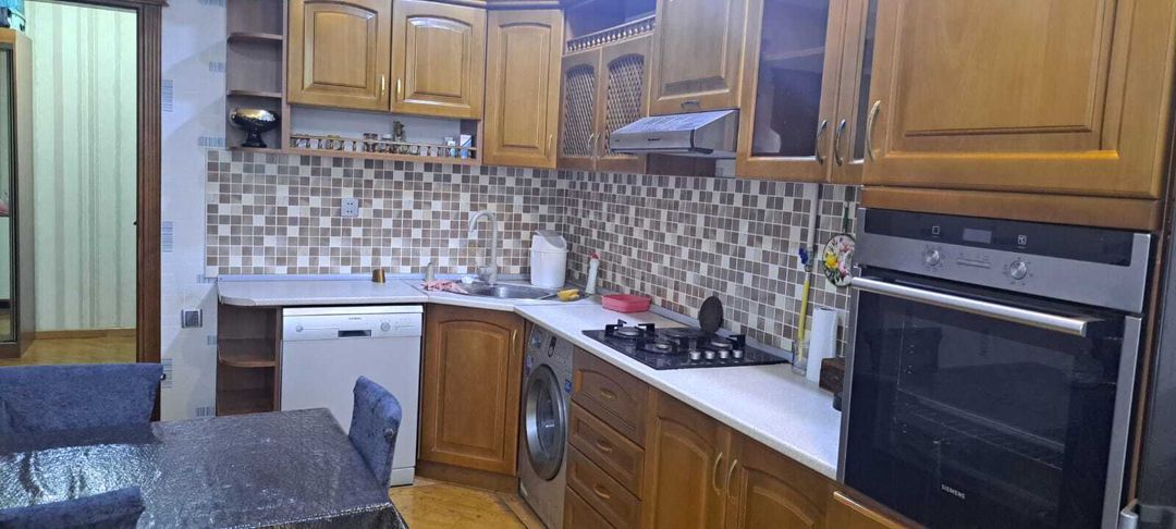 İcarəyə verilir 3 otaqlı yeni tikili 93 m² — Mənzil, Bakı (9)