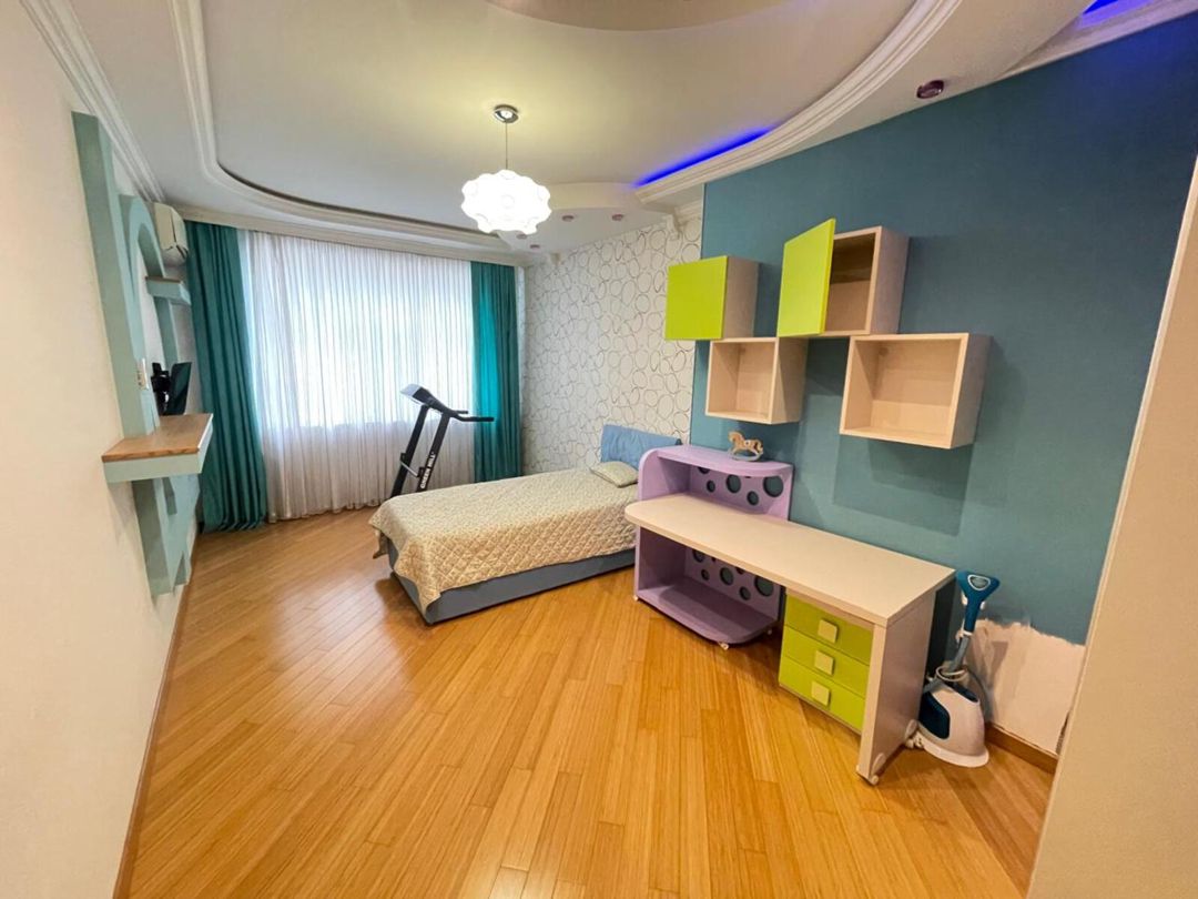 Satılır 4 otaqlı yeni tikili 185 m² — Mənzil, Bakı (10)
