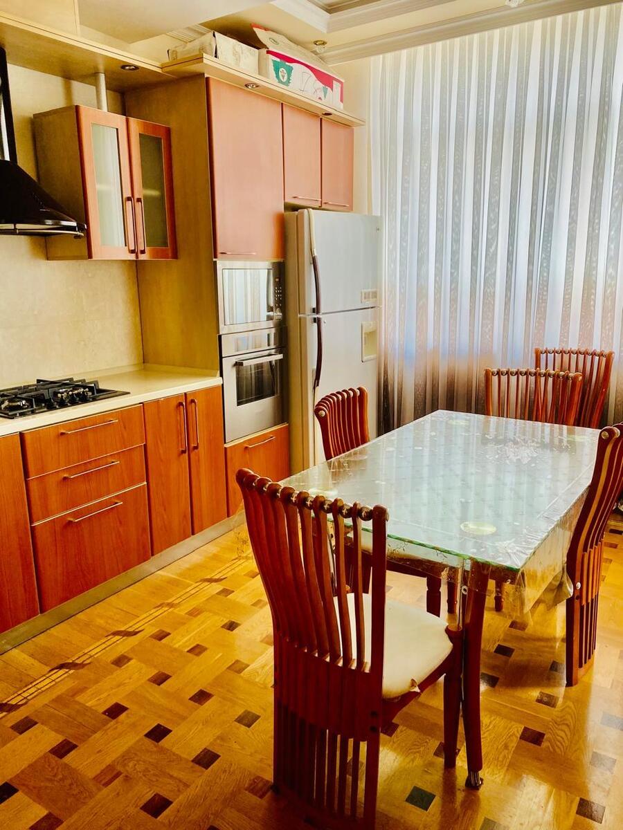 İcarəyə verilir 3 otaqlı yeni tikili 155 m² — Mənzil, Bakı (8)