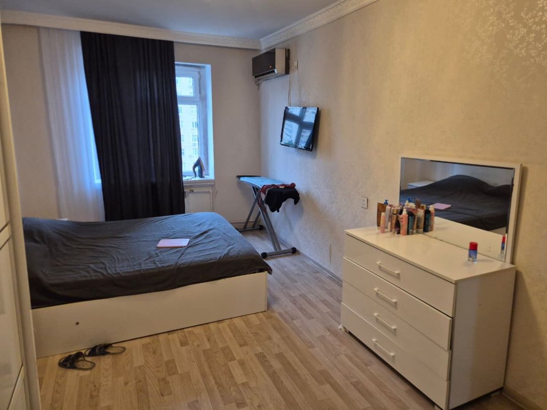 İcarəyə verilir 3 otaqlı köhnə tikili 85 m² — Mənzil, Bakı (6)
