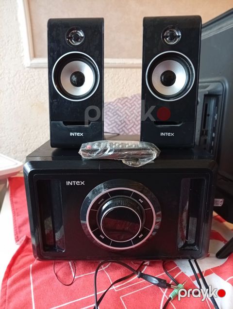 IN TEX 2.1 akustik sistem - Brend: Intex - Komplekt: 1 subwoofer + 2 — Masazır