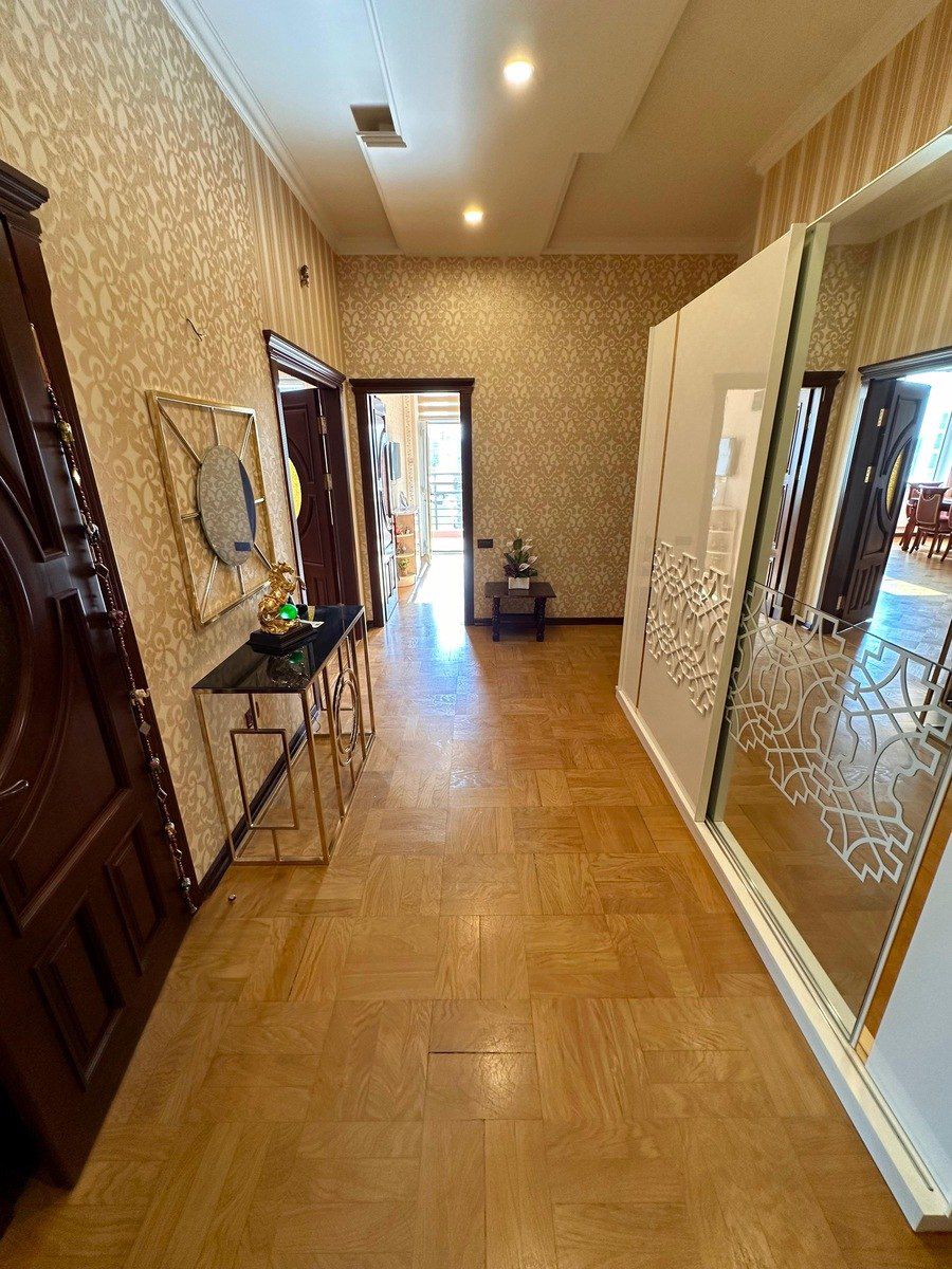 Satılır 4 otaqlı yeni tikili 165 m² — Mənzil, Bakı (7)