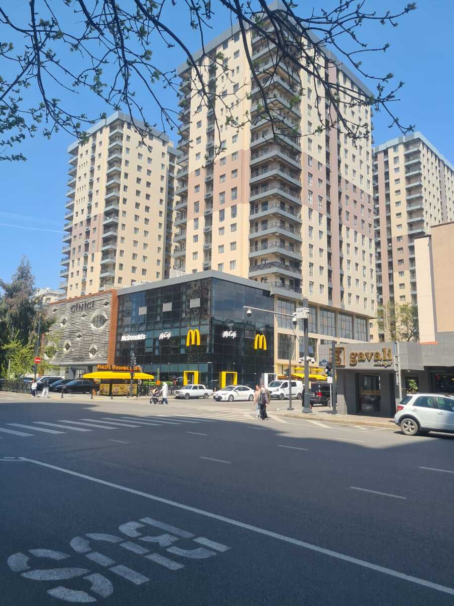 Satılır 4 otaqlı yeni tikili 192 m² — Mənzil, Bakı (2)
