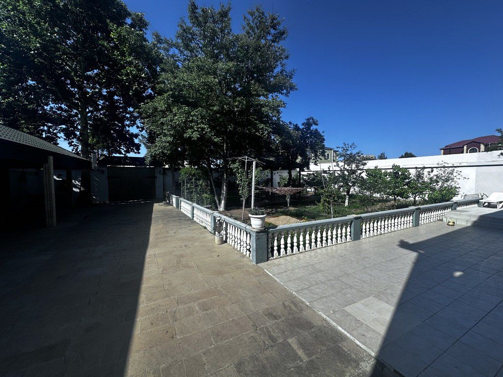 Satılır 5 otaqlı həyət evi/bağ evi 220 m² — Ev, villa, Bakı (8)