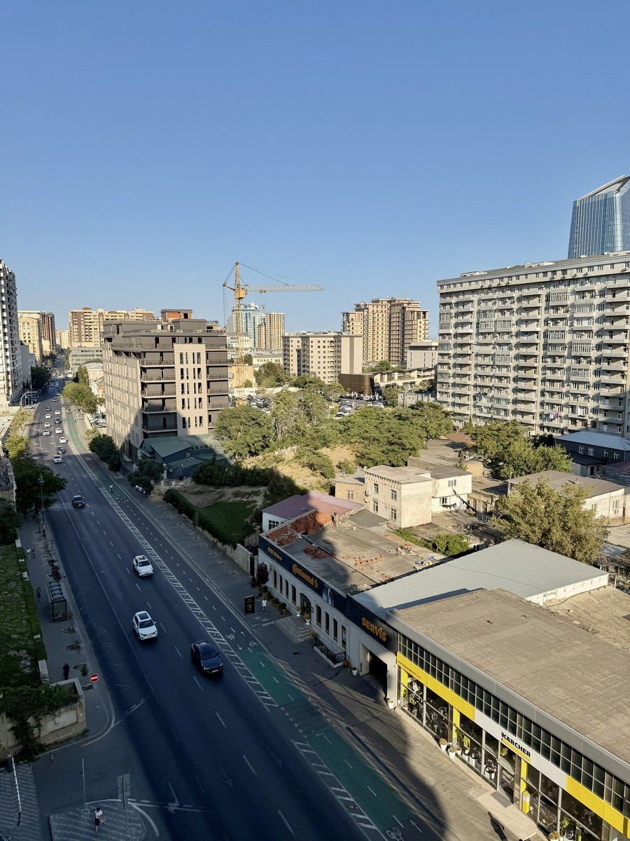 Satılır 3 otaqlı yeni tikili 170 m² — Mənzil, Bakı (2)