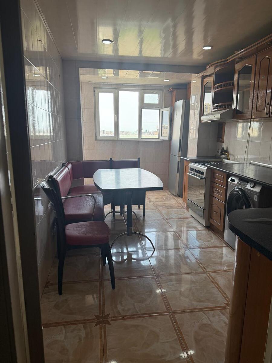 İcarəyə verilir 4 otaqlı köhnə tikili 120 m² — Mənzil, Bakı (10)