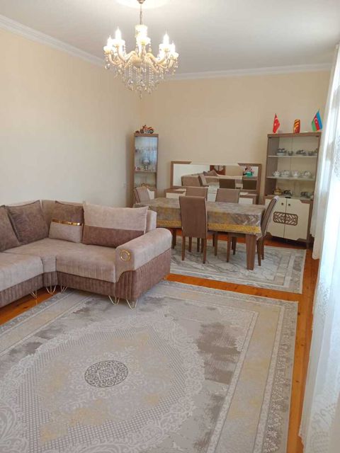Satılır 4 otaqlı həyət evi/bağ evi 106 m² — Bakı