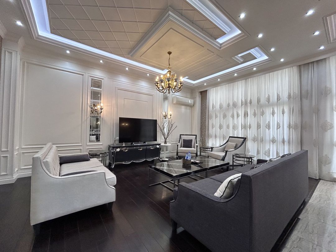 İcarəyə verilir 4 otaqlı yeni tikili 250 m² — Mənzil, Bakı (2)