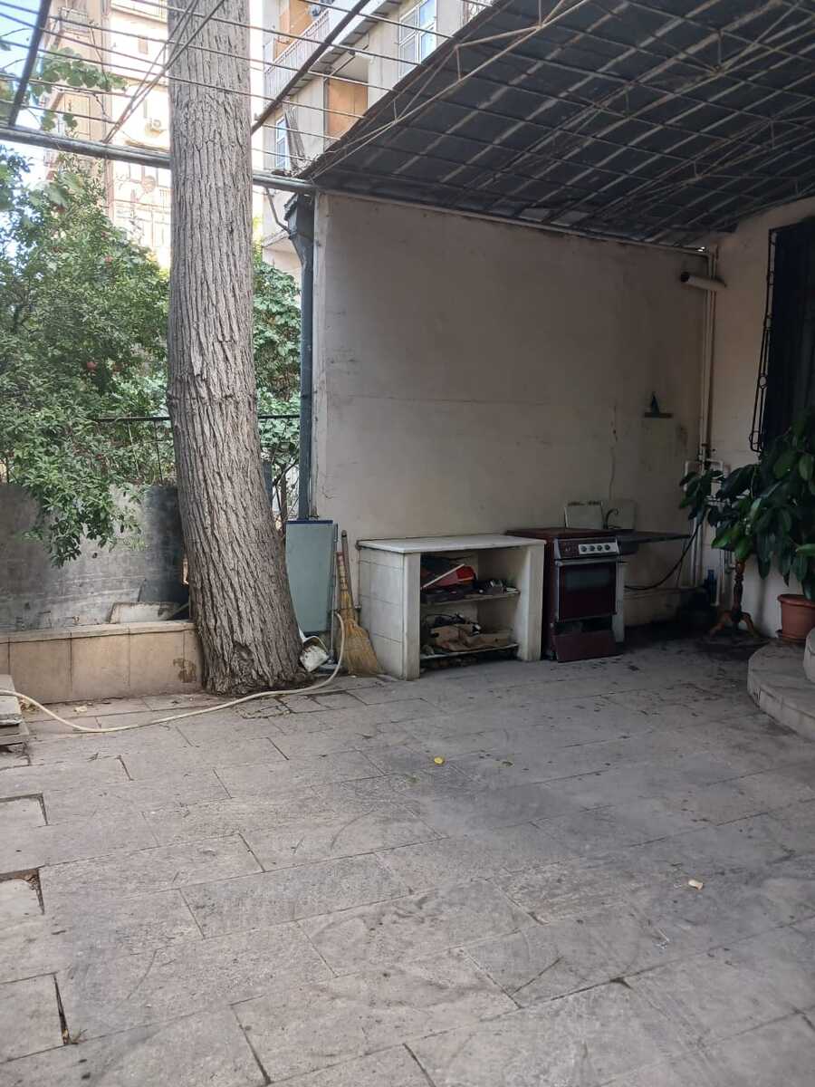Satılır 5 otaqlı köhnə tikili 120 m² — Mənzil, Bakı (12)