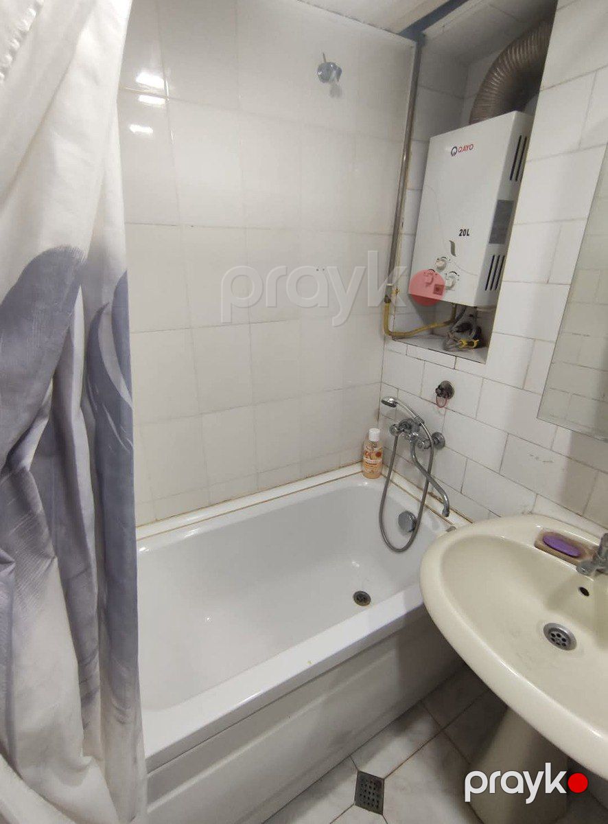 Satılır 3 otaqlı köhnə tikili 80 m² — Mənzil, Bakı (12)