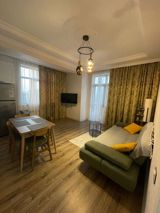 İcarəyə verilir 3 otaqlı yeni tikili 90 m² — Səfxan Bəy