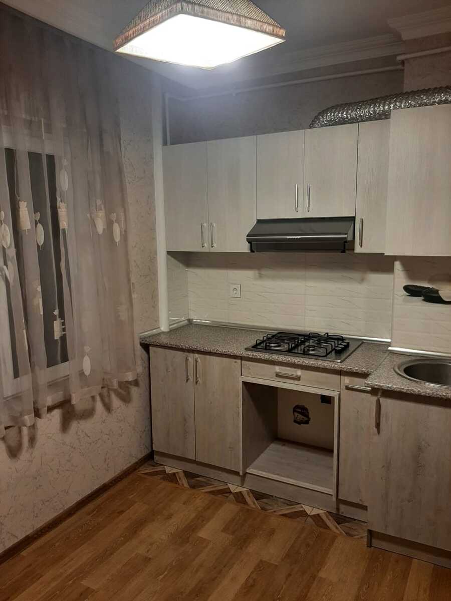 Satılır 4 otaqlı köhnə tikili 100 m² — Mənzil, Bakı (7)