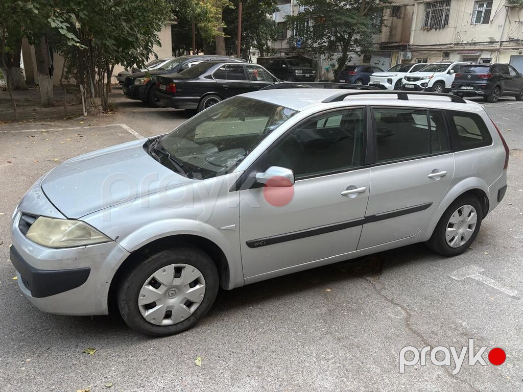 Renault Megane: 1.5 l 2006 il Universal — Avtomobillər, Bakı
