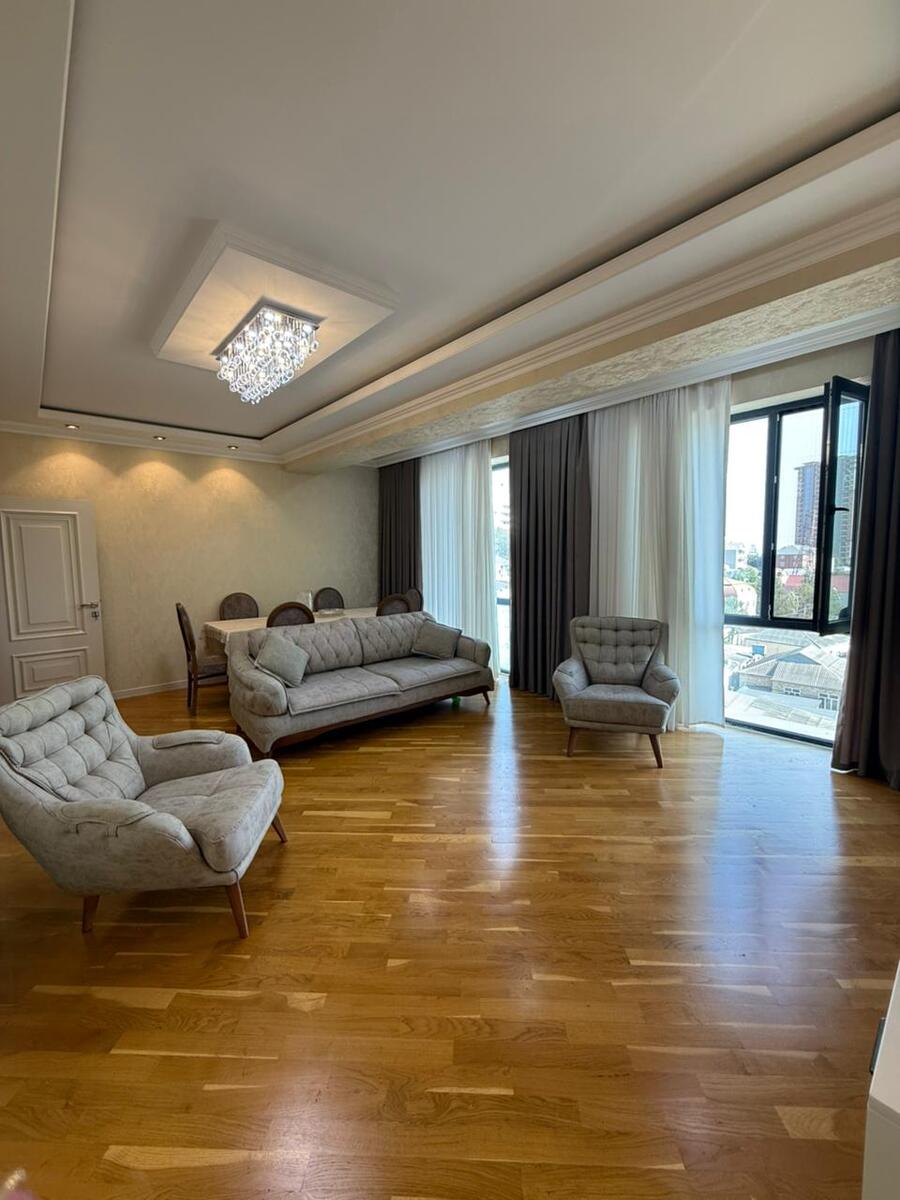 Satılır 4 otaqlı yeni tikili 146 m² — Mənzil, Bakı (2)