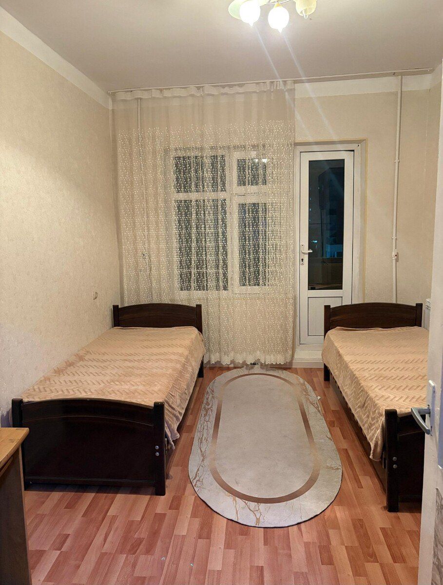 İcarəyə verilir 3 otaqlı köhnə tikili 95 m² — Mənzil, Bakı (7)