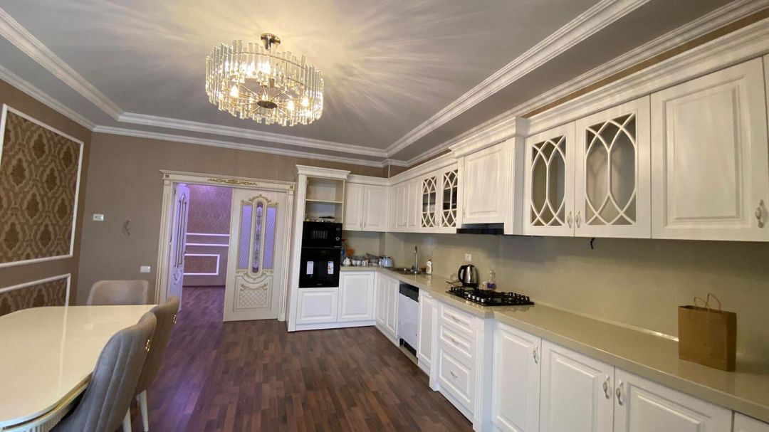 Satılır 5 otaqlı yeni tikili 285 m² — Mənzil, Bakı (11)