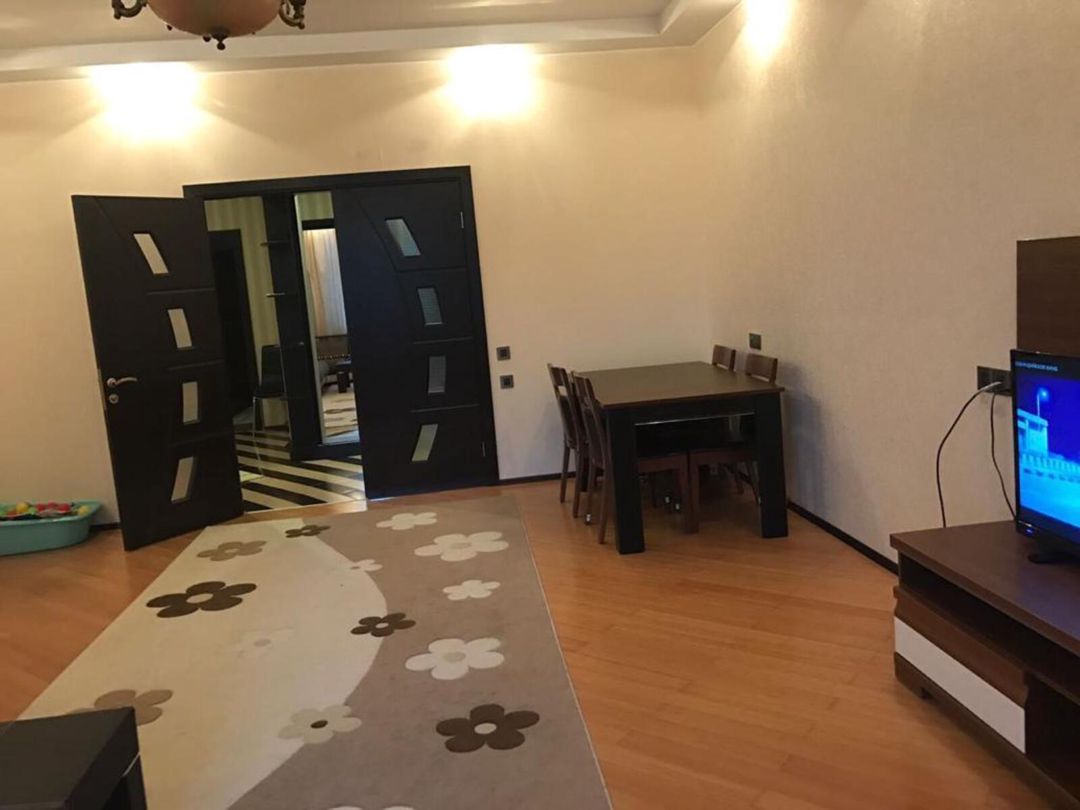 İcarəyə verilir 3 otaqlı yeni tikili 130 m² — Mənzil, Bakı (4)