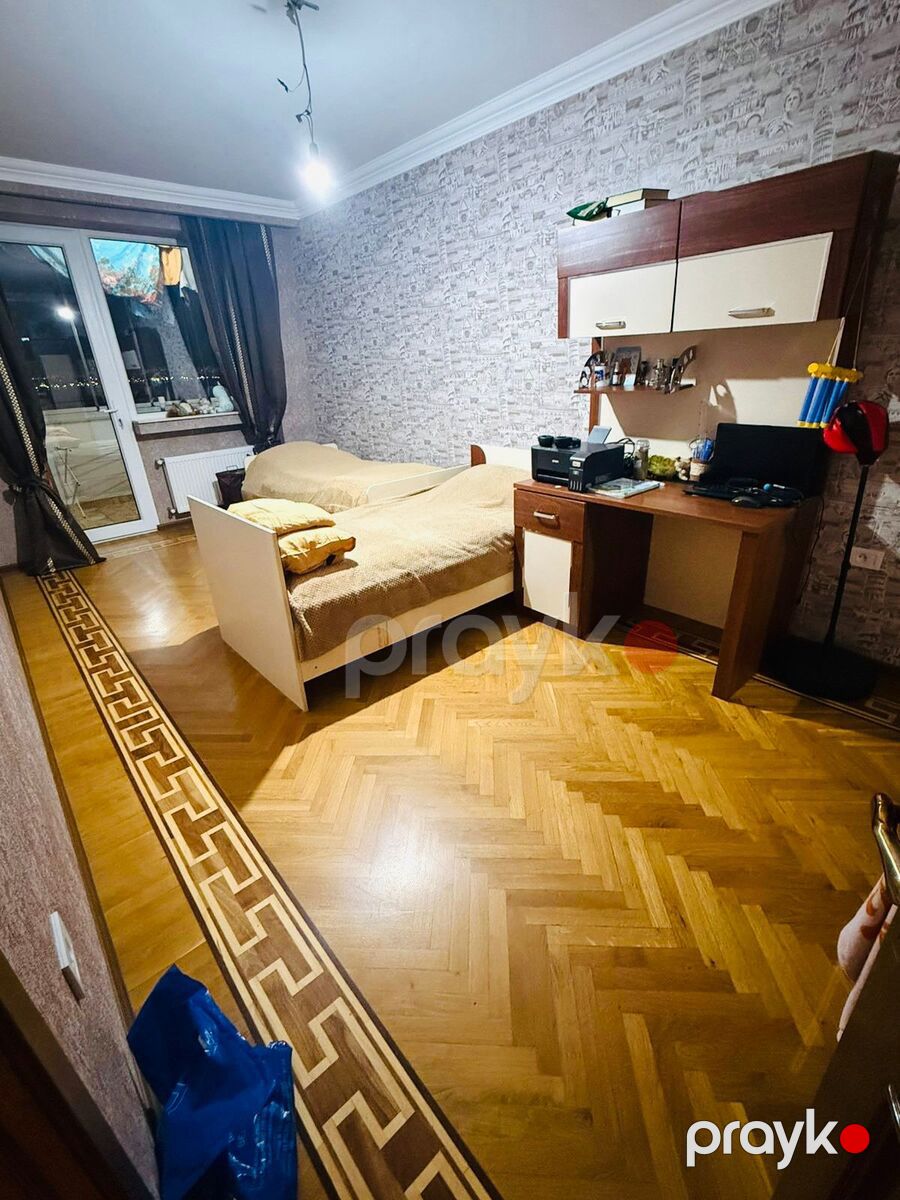 Satılır 4 otaqlı köhnə tikili 125 m² — Mənzil, Bakı (5)