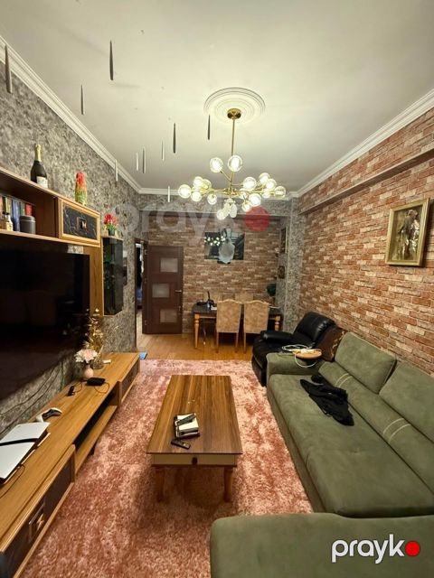 Satılır 3 otaqlı yeni tikili 87 m²