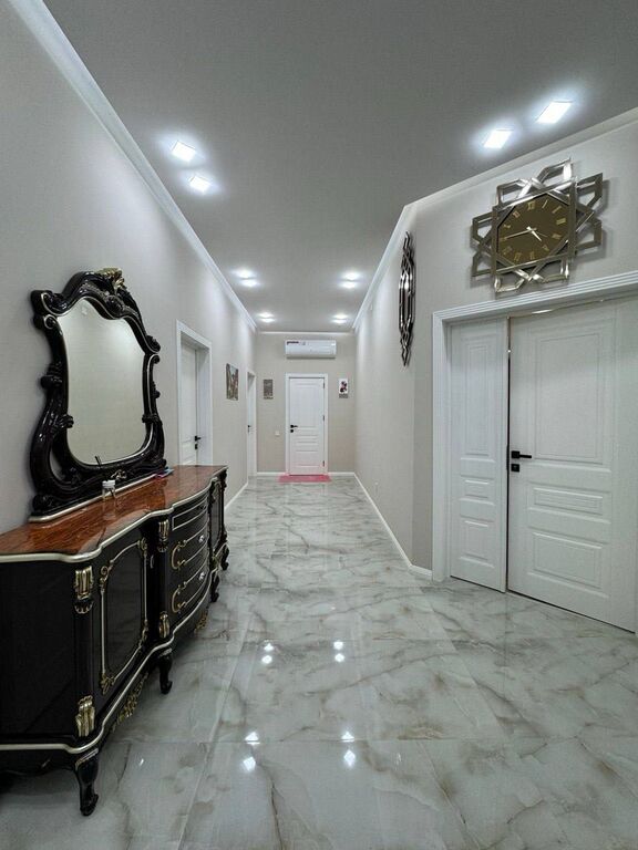 İcarəyə verilir 4 otaqlı həyət evi/bağ evi 300 m² — Ev, villa, Bakı (11)