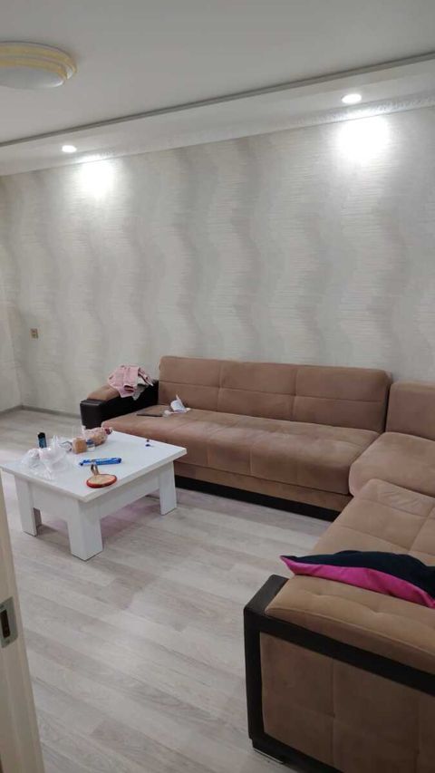 İcarəyə verilir 3 otaqlı köhnə tikili 80 m² — Bakı