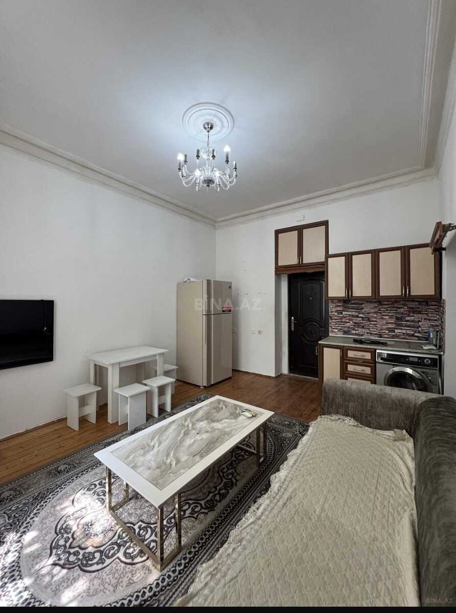 Satılır 2 otaqlı köhnə tikili 30 m² — Mənzil, Bakı (3)