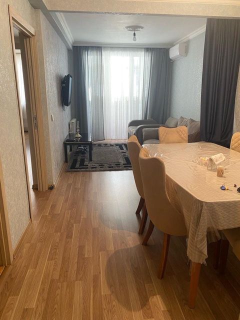 Satılır 2 otaqlı yeni tikili 74 m² — Bakı