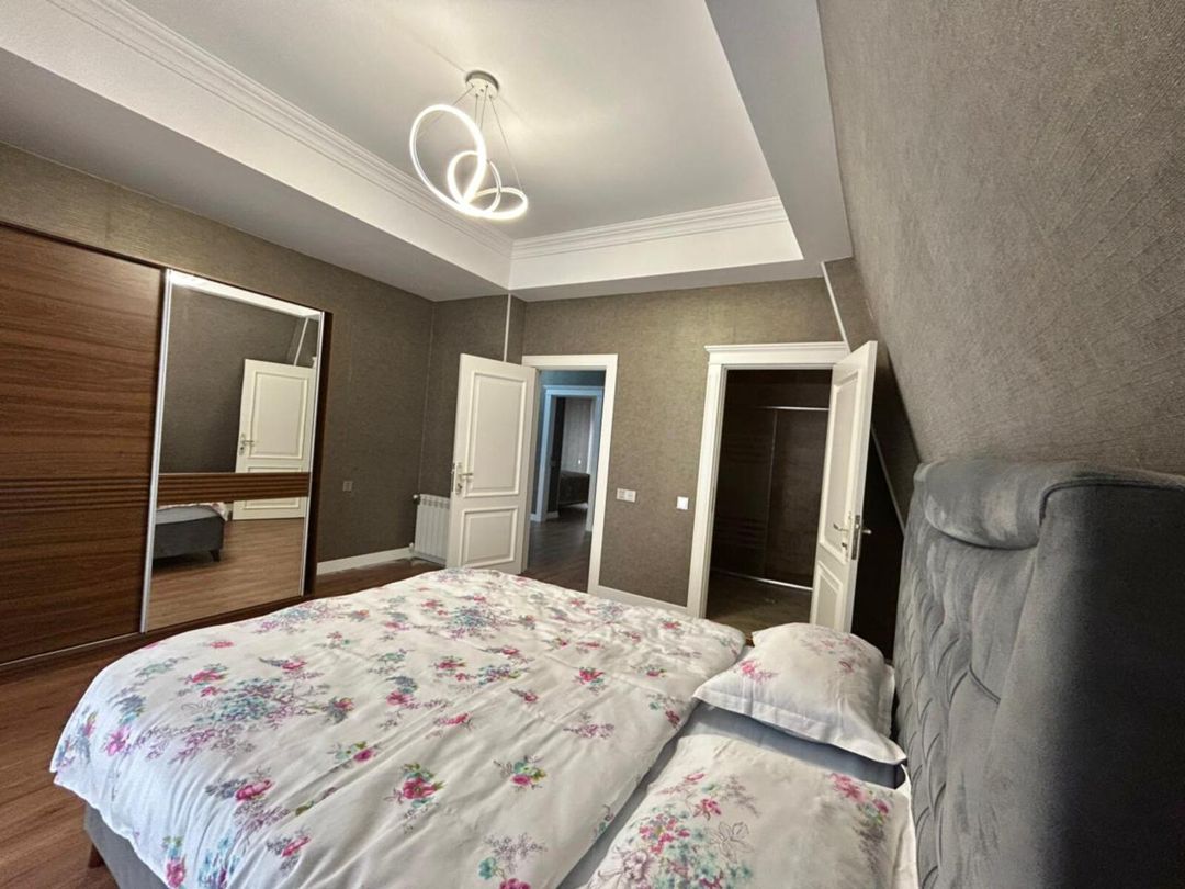 İcarəyə verilir 4 otaqlı yeni tikili 145 m² — Mənzil, Bakı (11)