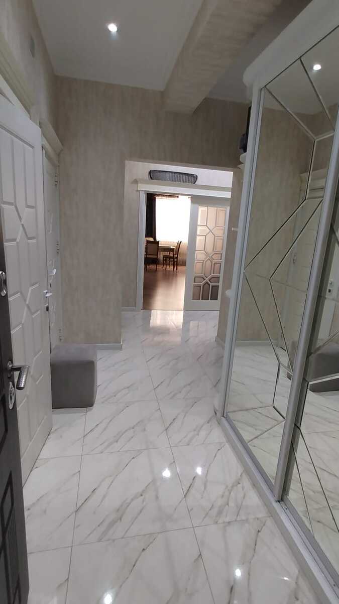 İcarəyə verilir 3 otaqlı yeni tikili 110 m² — Mənzil, Bakı (10)