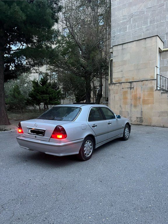 Mercedes C 200, 2.0 L, 1998 il, 270 392 km — Avtomobillər, Bakı (7)