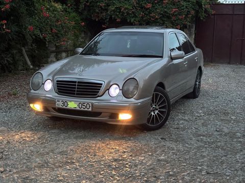 Mercedes E 240, 2.4 L, 2000 il, 396 000 km — Kürdəmir